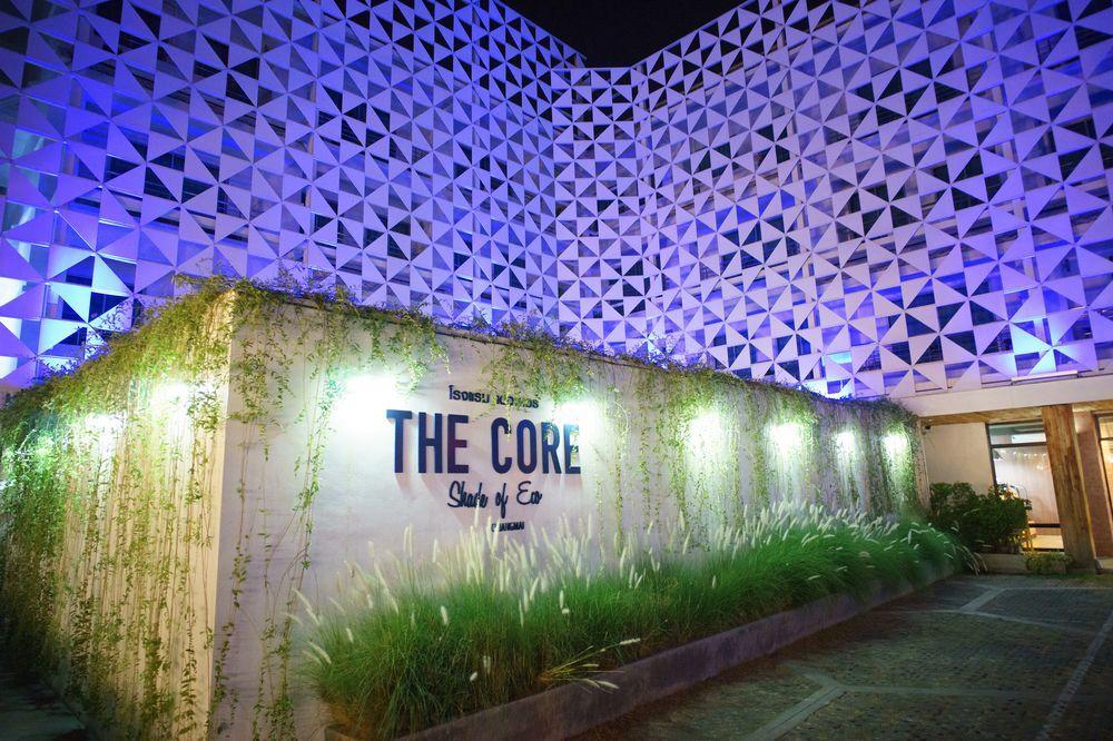 The Core Gallery Hotel Chiang Mai Exteriör bild